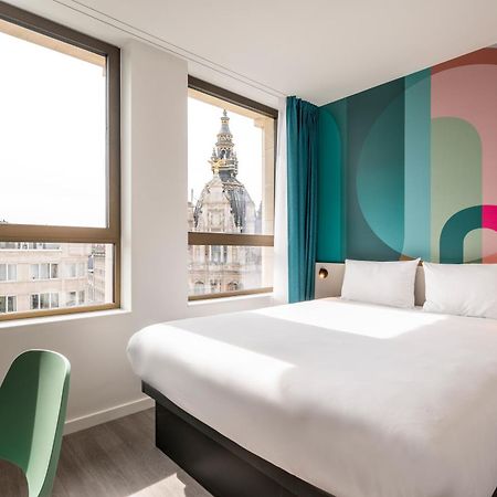 บีแอนด์บี โฮเทล อันต์แวร์เปิน เซนทรุม Hotel แอนต์เวิร์ป ห้อง รูปภาพ