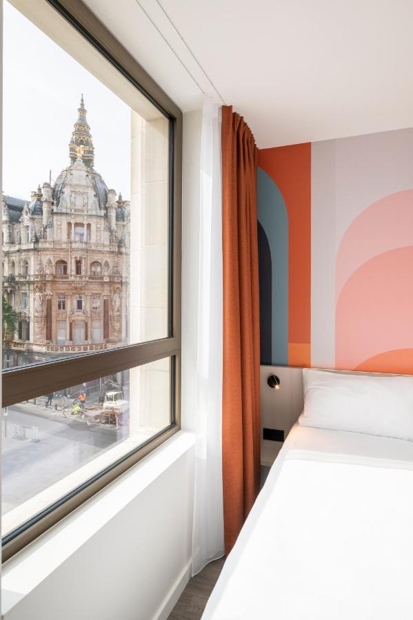 บีแอนด์บี โฮเทล อันต์แวร์เปิน เซนทรุม Hotel แอนต์เวิร์ป ภายนอก รูปภาพ