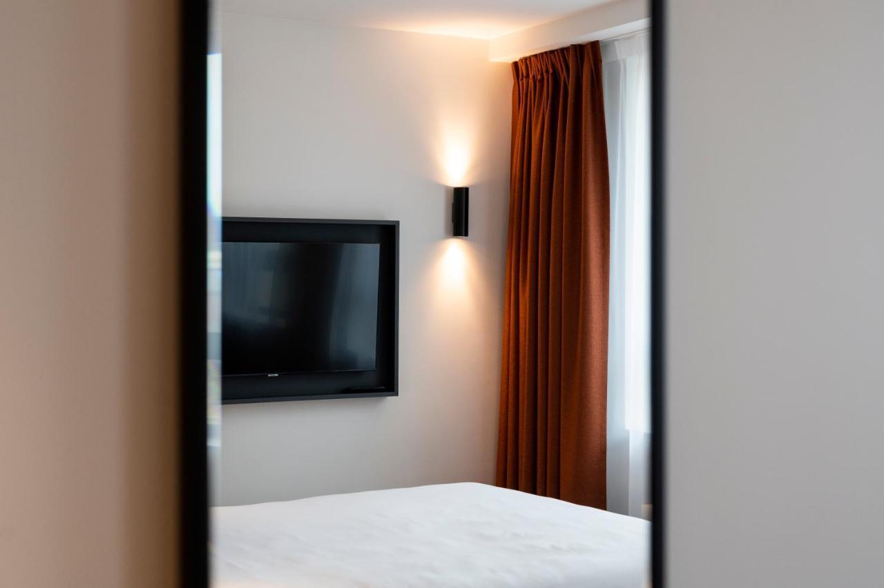 บีแอนด์บี โฮเทล อันต์แวร์เปิน เซนทรุม Hotel แอนต์เวิร์ป ภายนอก รูปภาพ
